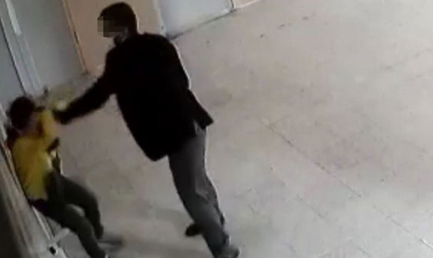 Aksaray'da Öğretmenden Dayak Yiyen Çocuk İlk Kez Konuştu: Ben Bu Kazağı Yakacağım