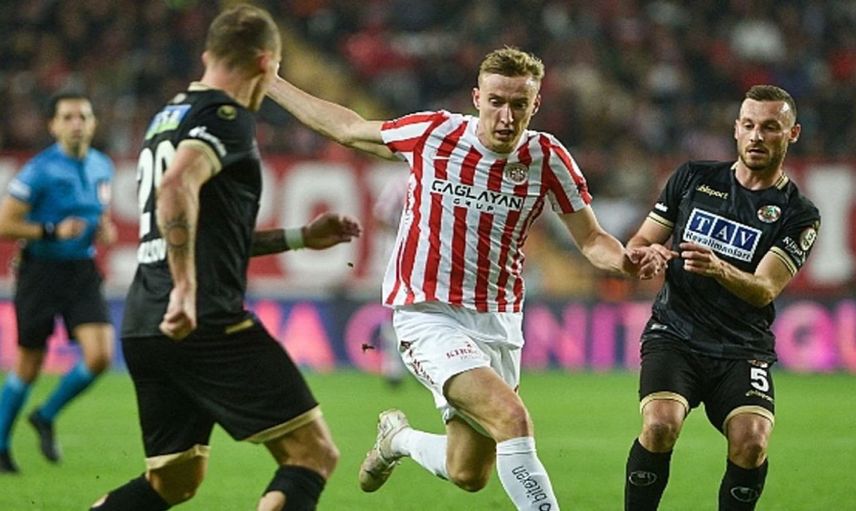 Alanyaspor Antalyaspor maçı ne zaman, saat kaçta ve hangi kanalda? (Muhtemel ilk 11’ler ve canlı yayın bilgisi)