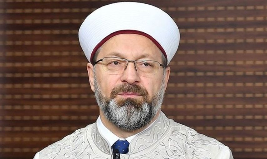 Ali Erbaş Salgında Tedbirlere En Güzel Camilerin Uyduğunu Açıkladı