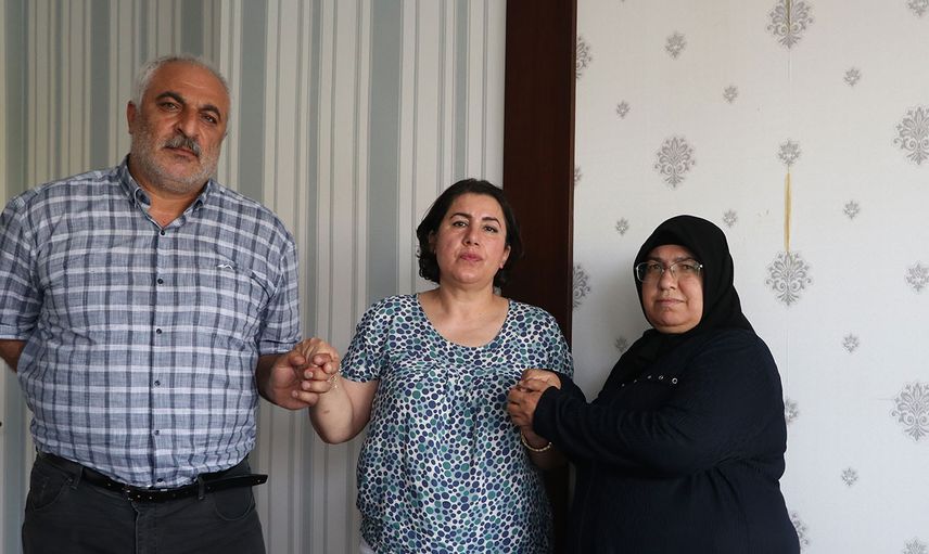 Almanya'da Evlat Nöbeti Tutan Maide Aktaş Gara Şehidinin Ailesini Ziyaret Etti