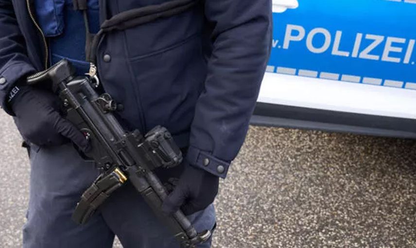 Almanya'da Silahlı Saldırı! 2 Polis Hayatını Kaybetti!