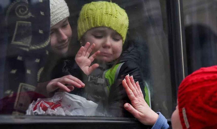 Almanya'da Ukraynalı göçmen kadın ve çocukları bekleyen iğrenç tuzağa karşı hükümet harekete geçti