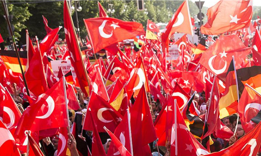 Almanya'daki Türkler 'dük' olacak
