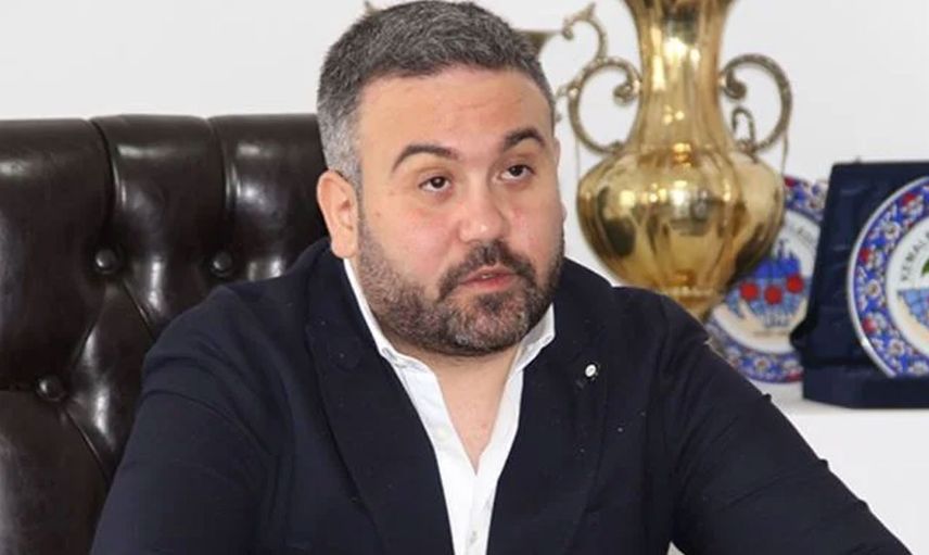 Altay Başkanı Özgür Ekmekçioğlu istifa eden teknik direktör Serkan Özbalta hakkında çarpıcı açıklamalarda bulundu!
