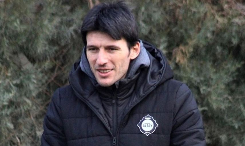 Altay'da Görevine Son Verilen İbrahim Akın Açıklamalarıyla Gündem Oldu