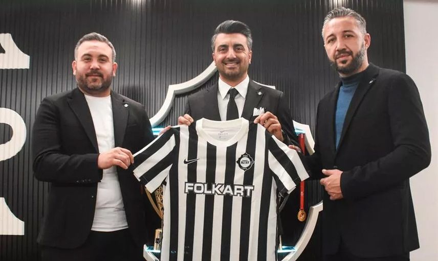 Altay'ın yeni teknik direktörü Sinan Kaloğlu, takımın Süper Lig'de kalacağına inandıklarını söyledi!