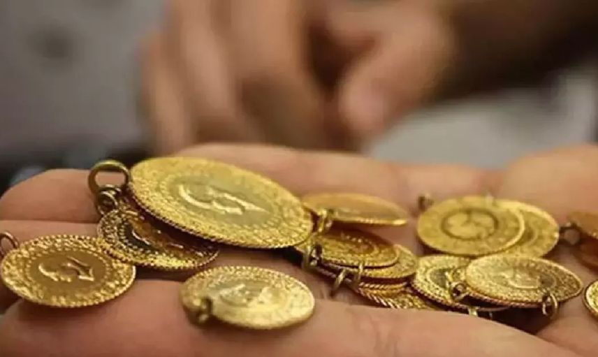 Altın fiyatları dalgalanıyor: Fed'in faiz indirimi beklentileri piyasaları etkiliyor!