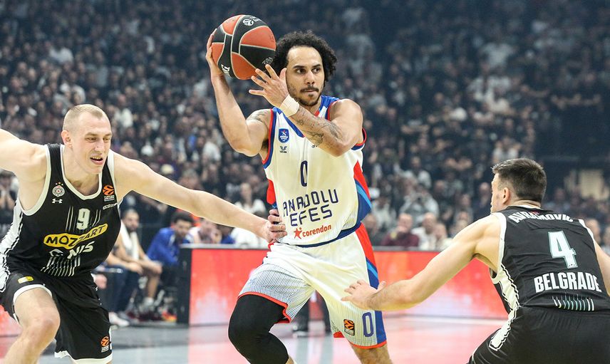 Anadolu Efes Sırbistan'da kayıp: Partizan'a mağlup oldu