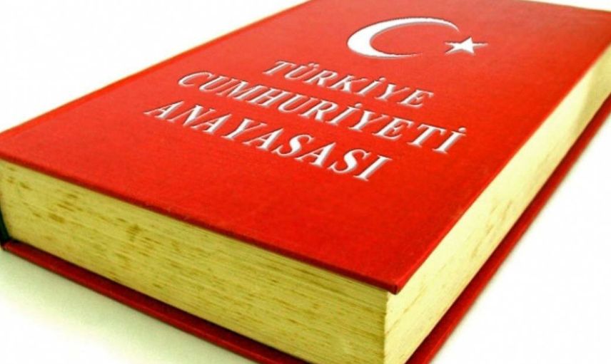 Anayasanın İlk 4 Maddesi Nedir?