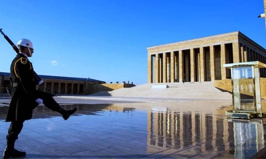 Anıtkabir bayramda ziyarete açık mı, kaça kadar açık?