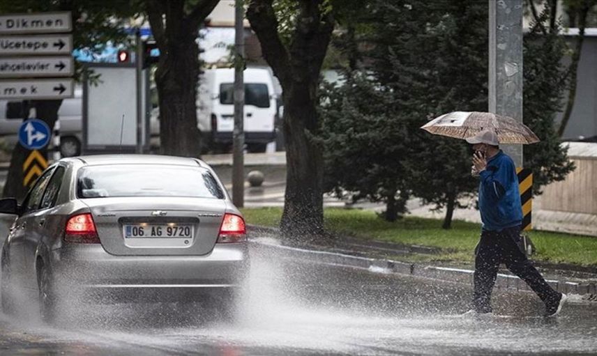 Ankara Valiliği’nden vatandaşlara uyarı: Gece saatlerinde sel, fırtına ve dolu bastıracak