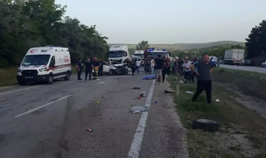 Ankara'da facia yaşandı: Anne ve kızı kazada hayatını kaybetti!