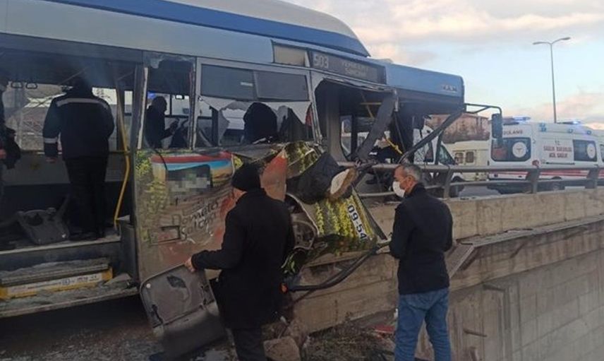 Ankara'da Korkutan Kaza: Halk Otobüsü Viyadüklere Çarptı, Çok Sayıda Yaralı Var!