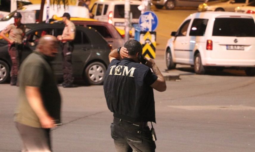 Ankara'da Polis Kontrol Noktasına Ateş Açıldı