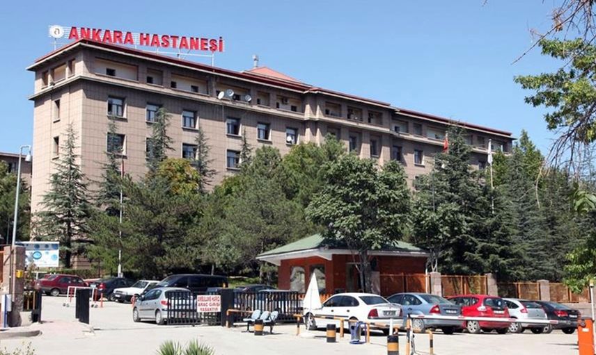Ankara Hastanesi’nde Skandal Olay: Doktora Saldırdı Başını Masaya Ve Duvara Vurdu!