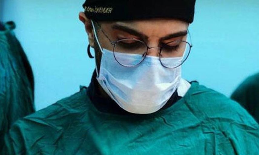 Ankara'da Taşkınlık Yapan Kişi Doktoru Bıçakladı