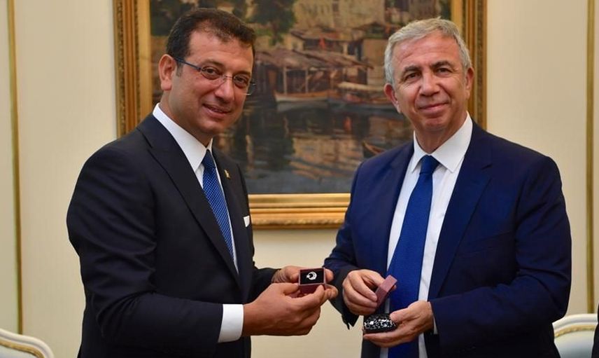  CHP'de Cumhurbaşkanlığı Yarışı Kızıştı; İmamoğlu Ankara'daki Seli Fırsata Çevirdi