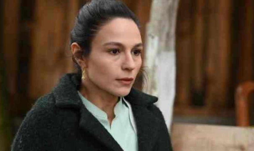 Annenin Sırrıdır Çocuk Meryem kimdir? Gerçek adı nedir? Selin Yeninci rol aldığı yapımlar