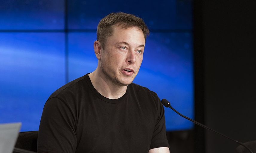 Anonymous Hacker Grubu 'Şımarık Bir Milyarder' Diyerek Elon Musk'ı Tehdit Etti