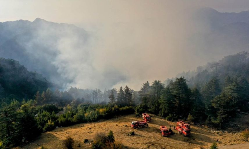 Antalya Kemer’de orman yangını: Hastane tahliye edildi