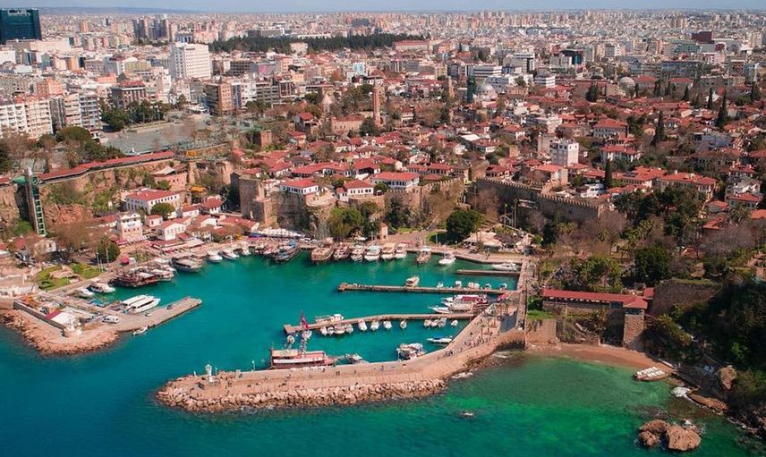 Antalya'da Yabancılara Konut Satış Rekoru!