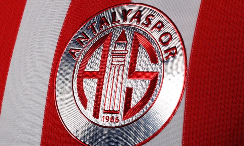 Antalyaspor Takımın Başına Nuri Şahin'i Getirdi!