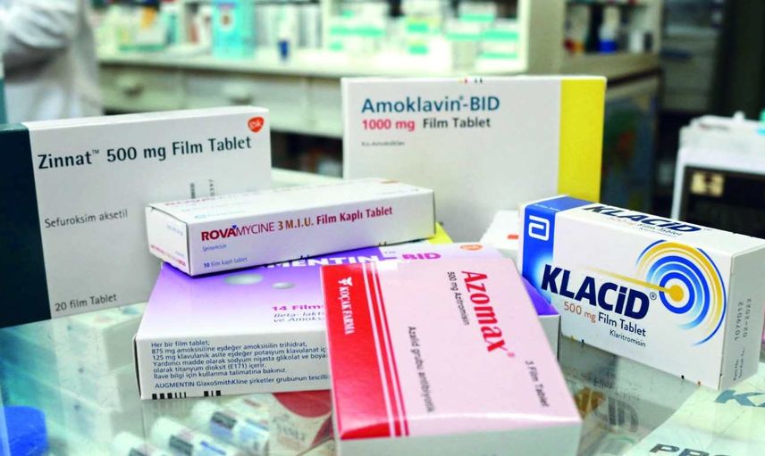 Antibiyotik yan etkileri nelerdir? Hasta olanların kullandığı antibiyotiğin yararı kadar zararı da var