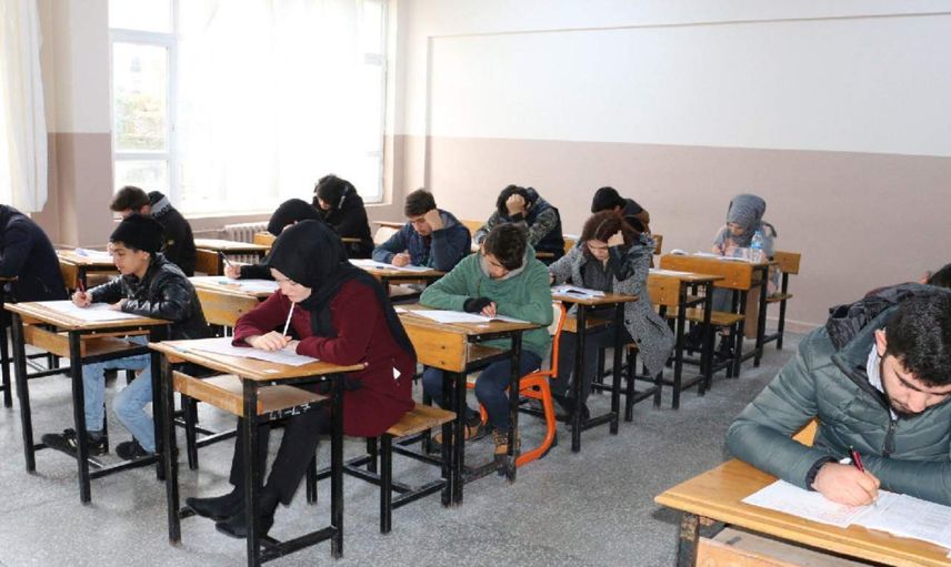 AÖL 2. dönem kayıt yenileme başladı mı? AÖL bahar sınav tarihleri belli oldu mu? 2023 AÖL 2. dönem kayıt yenileme ekranı