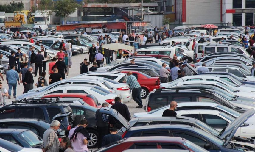 Araç alacaklara fiyat uyarısı: O modellere talep yağıyor
