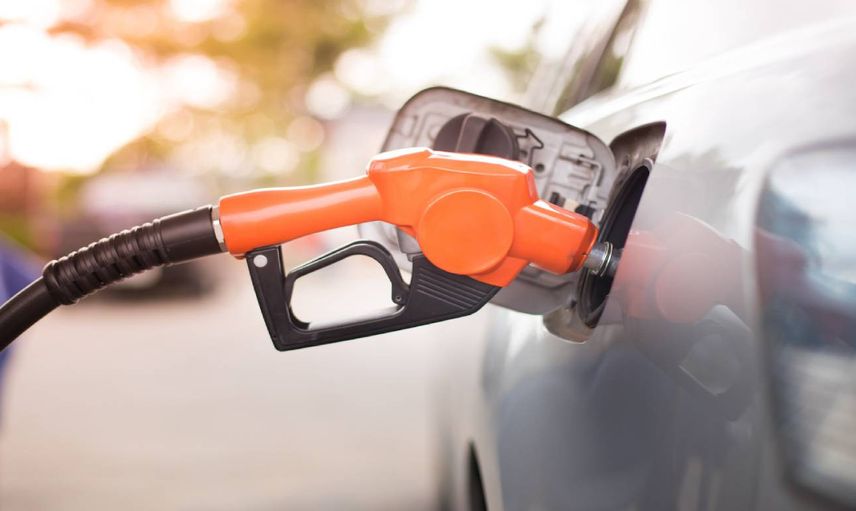 Araç sahiplerine bir müjde daha: Motorinden sonra benzine de indirim geliyor