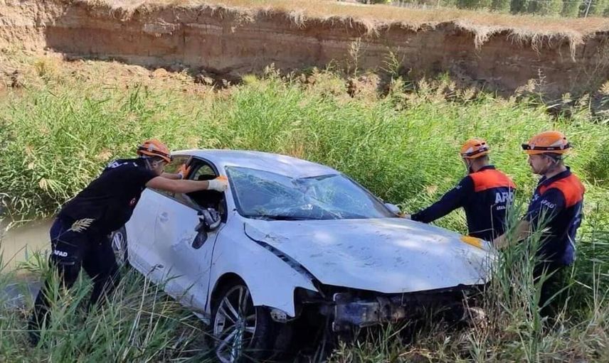 Aracı Dereye Uçmuştu: O Sürücü Hayatını Kaybetti!