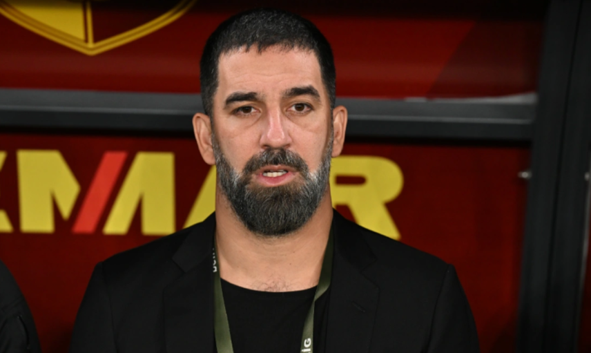Arda Turan Suudi Arabistan'a gitti
