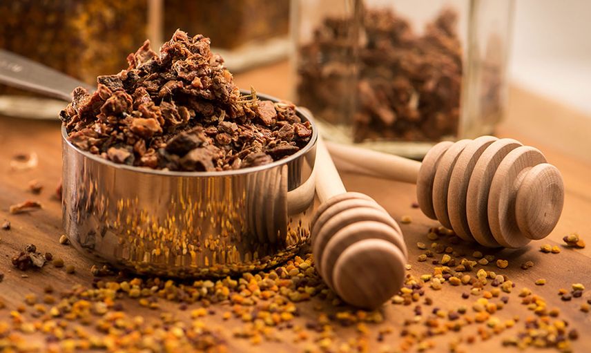 Zeytinyağıyla Çözümlenmiş Propolis Ne İşe Yarar?