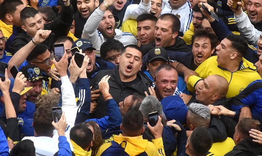 Arjantinli efsane futbolcu Boca Juniors'un yeni başkanı seçildi: Futbol tarihine geçti