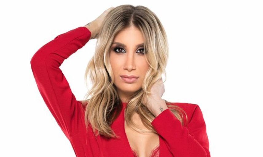 Armağan Çağlayan'ın programına katılan İrem Derici'nin iç çamaşırı sorusuna verdiği yanıt gündeme bomba gibi düştü
