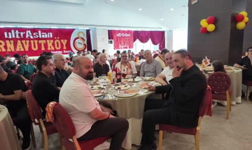 Arnavutköy'de Galatasaraylılar 26. şampiyonluğu ve derneklerinin 10. yılını kutladı