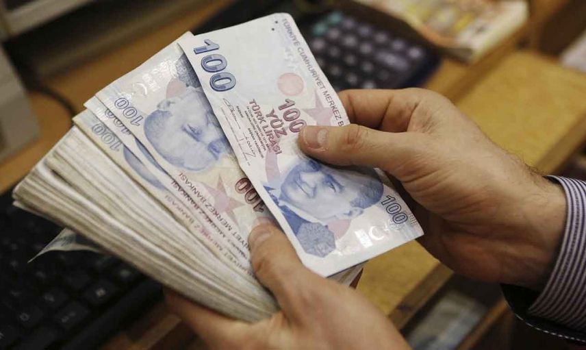 Asgari ücrete zam gelecek mi? Çalışanların uzun zamandır beklediği zam haberine Ak Parti'den açıklama gecikmedi