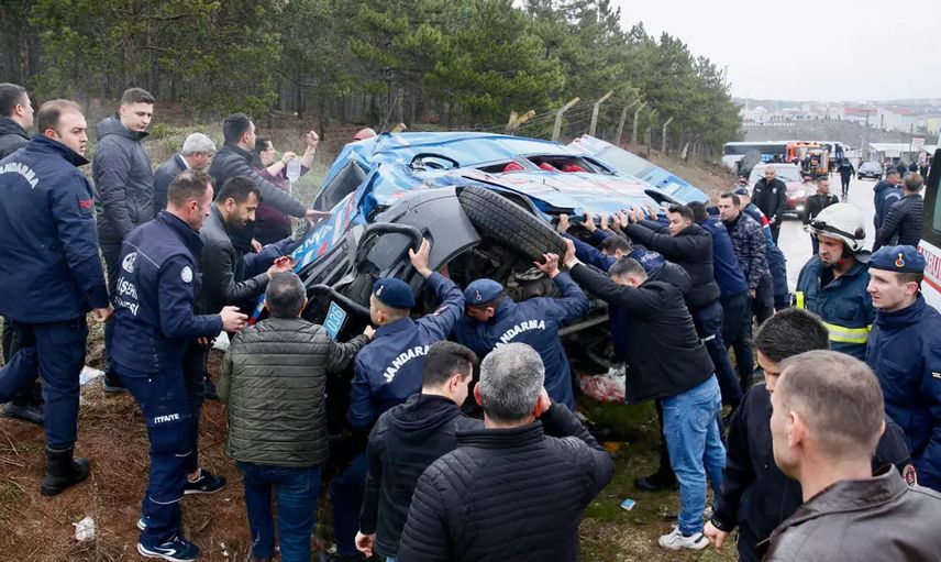 Askeri araç kaza yaptı: Çok sayıda Mehmetçik yaralandı