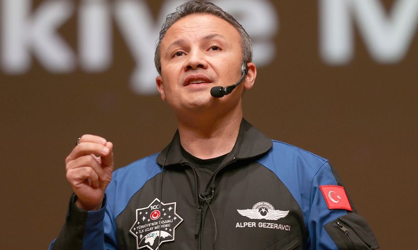 Astronot Gezeravcı gençlere seslendi: ‘‘Alper Gezeravcı olmaya çalışmayın!’’