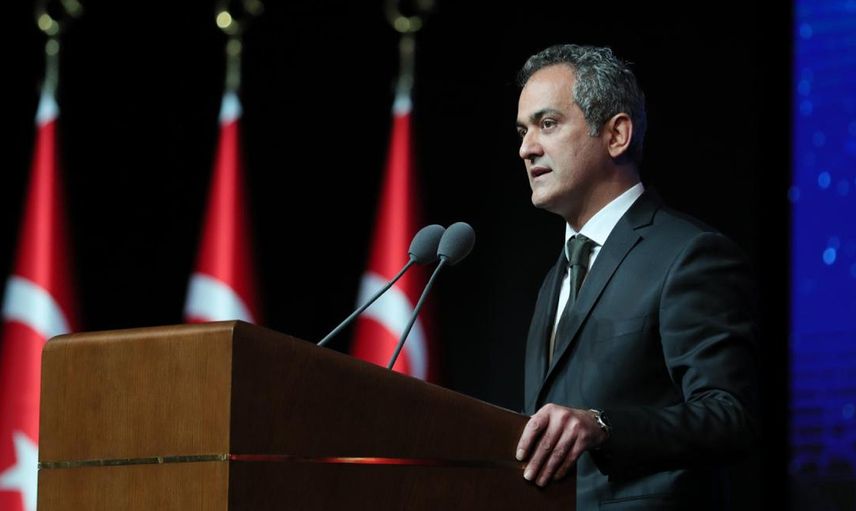 Atama bekleyen öğretmen adaylarına müjde! Bakan Özer duyurdu