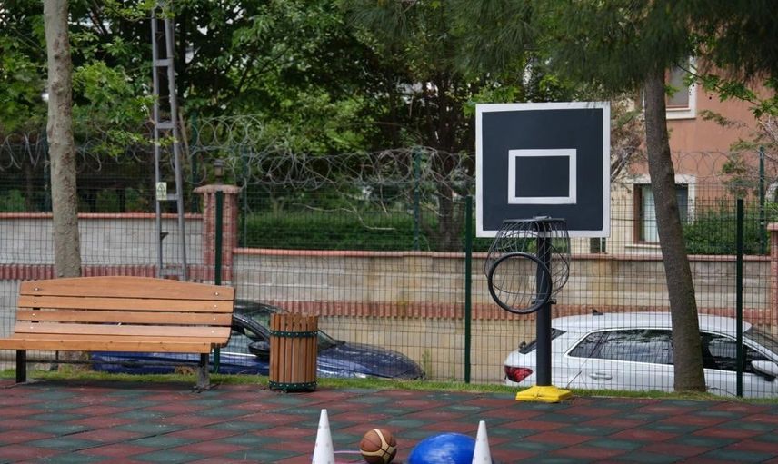 Ataşehir'de Engelsiz Yaşam Parkı Açıldı