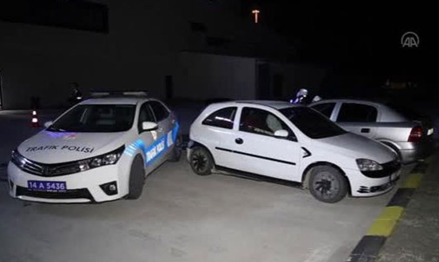 Avcılar'da Parti Yapanlar Suçüstü Yakalandı: 23 Kişiye 80 Bin Lira Ceza Kesildi