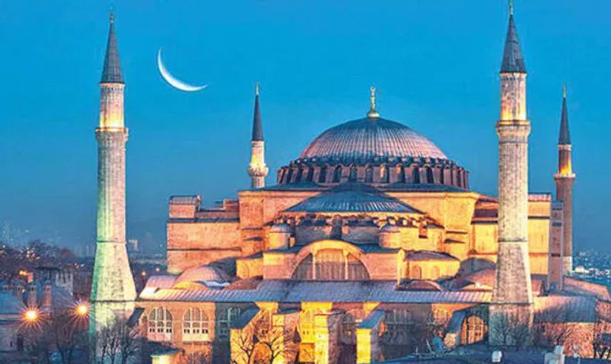 Ayasofya camii ne zaman açıldı? Neden kapanmıştı? Ayasofya camiinin kısaca tarihi. Ayasofya camiini kim kapattı? Neden kapattı?  Ayasofya'yı Atatürk mü kapattı? Ayasofya fotoğrafları