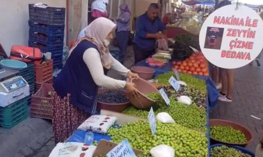 Aydın'da Pazarcı Kadının Pratik Zekası Satışlarını İkiye Katladı!