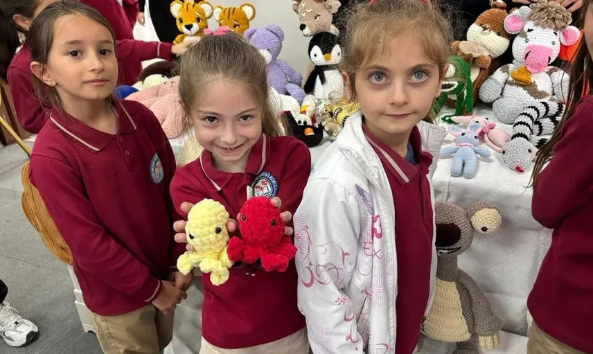Aydıntepe'de öğrencilerin sanat ve deney çalışmaları sergilendi