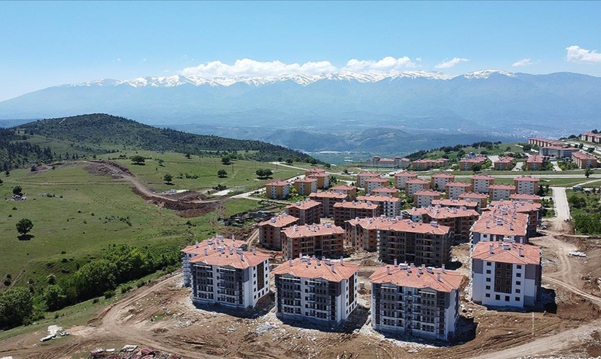 Aylık 7.417 TL ödeyen evinin anahtarını kapacak! İmzayı atanın evi hazır