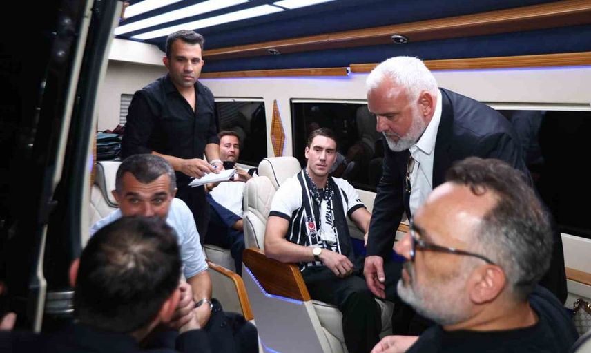Beşiktaş, Dusan Vlahovic ile transferi tamamlıyor