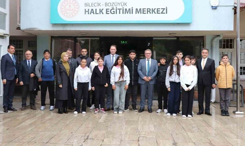 Bozüyük kaymakamı, lgs öğrencilerine destek ziyareti gerçekleştirdi