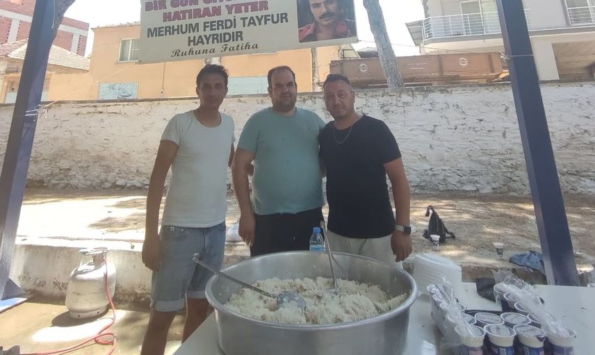 Hayranları ferdi tayfur için hayır yaptı