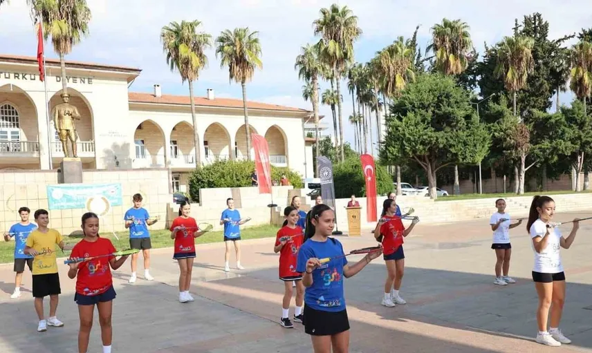 Mersin'de amatör spor haftası açılışı coşkuyla yapıldı